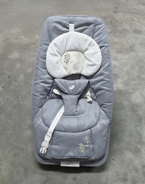Conjunto bebé joie signature usado, muito bom estado , COM GARANTIA