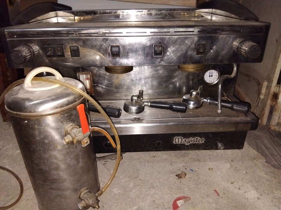 Máquina de cafe como nova