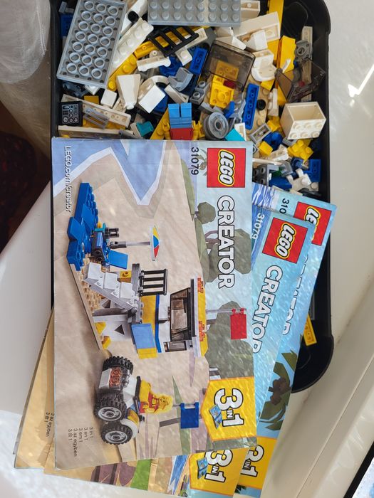 Конструктор LEGO Creator Пляжний фургон 31079 8+