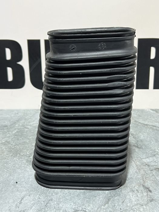 Повітрозабірник Фільтра БМВ Е46 2.0d M47 Воздухозаборник Патрубок 320d