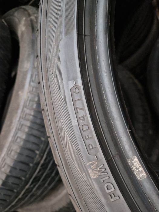 Komplet opon letnich Yokohama 275/35 R20