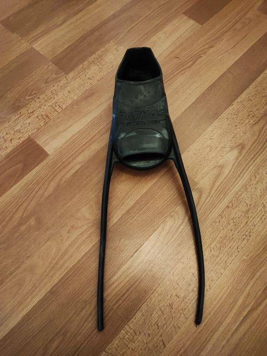 Pés de barbatanas Pathos Fireblade 40-42