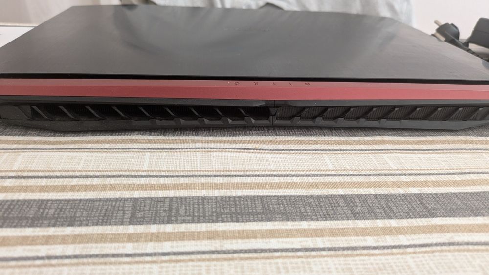 Acer Nitro 5 - PC Portátil Gaming