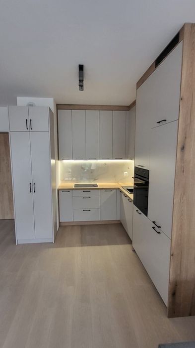 Wynajmę nowe mieszkanie w centrum Łodzi - Widok 2