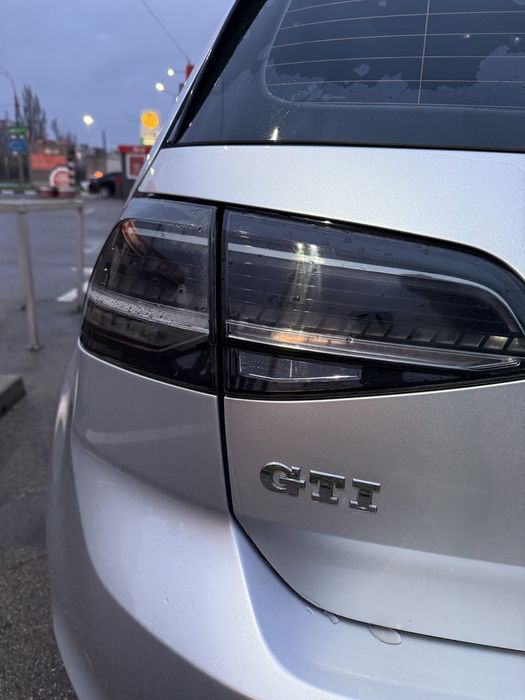 Volkswagen golf gti 7