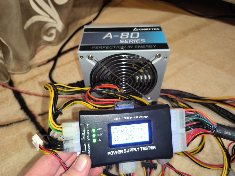 Срочно 550w  Chieftec A-80 CTG-550-80P  блок живлення бп ігровий питан