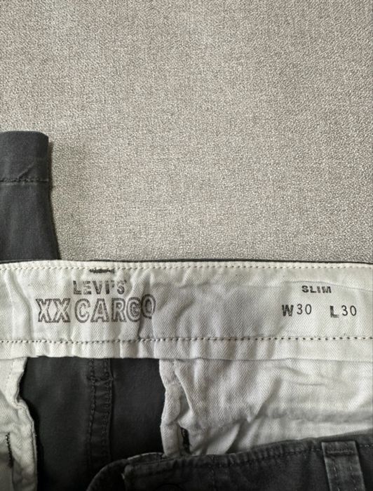 Calças Levi’s Cargo W30 L30