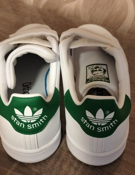 Кросівки ADIDAS  STAN SMITH  35 р