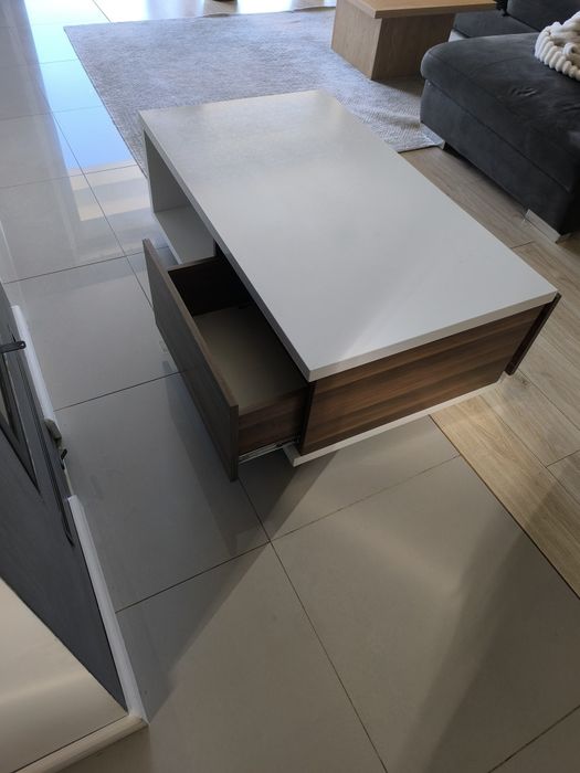 Stolik kawowy, ława