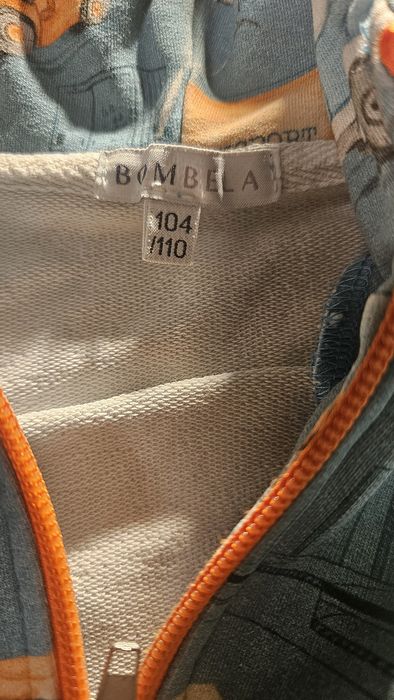 Bluza rozpinana auta 104/110
