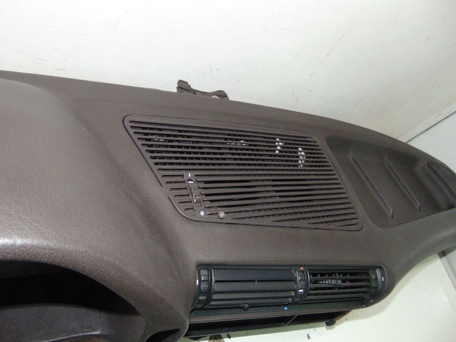 Bmw 735i e32 tablier
