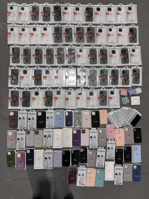 Чохли для iPhone оптом