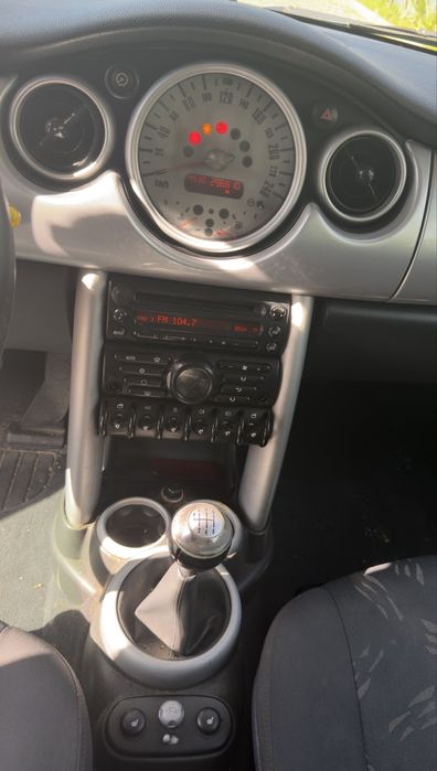 Mini Cooper One 1400 Diesel 75 Cv Ano 2006 ( Motor Toyota )