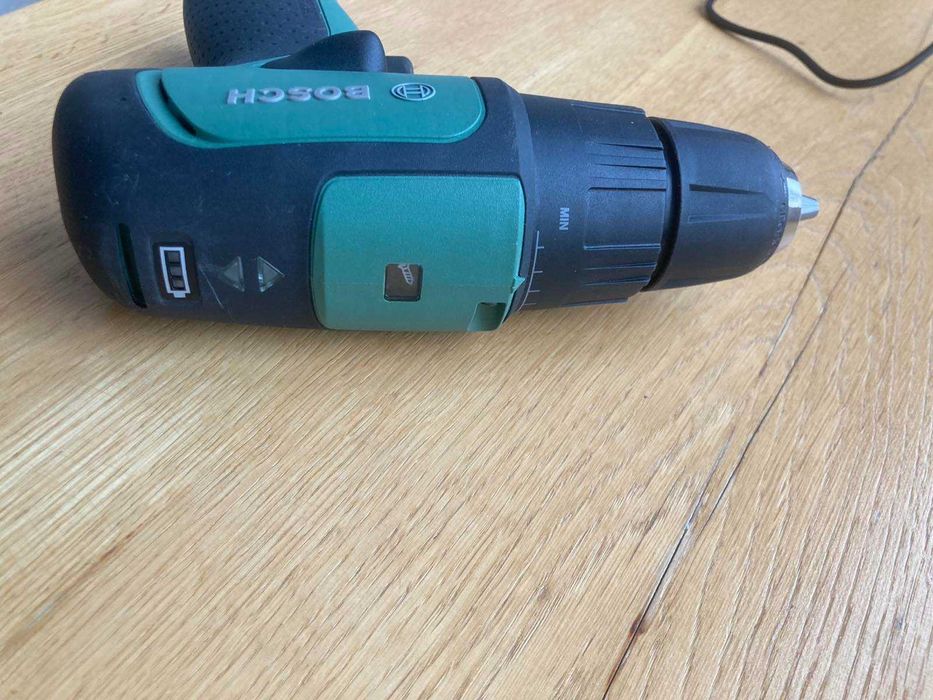 Шуруповерт Bosch EasyImpact 12 без АКБ  безщітковий