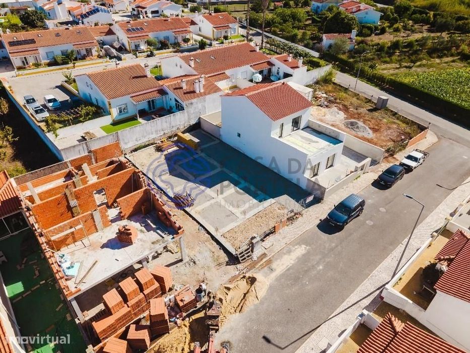 Moradia T3 independente com garagem na A-da-Gorda