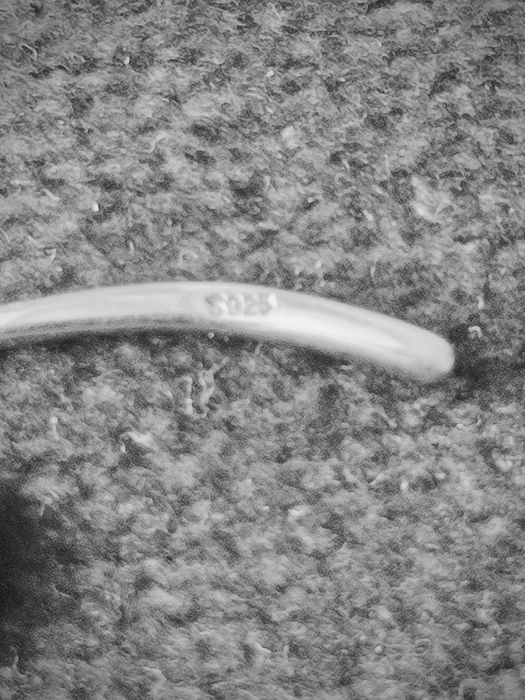 Srebro 925. Zawieszka czterolistna koniczyna.