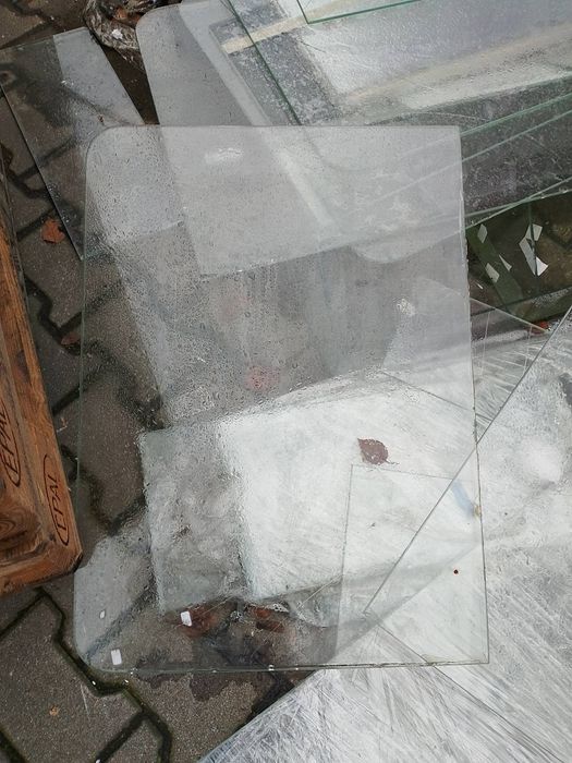 Formatki szklane, różnej wielkości