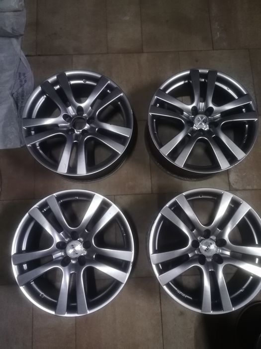 Komplet felg RIAL 18" 5x112