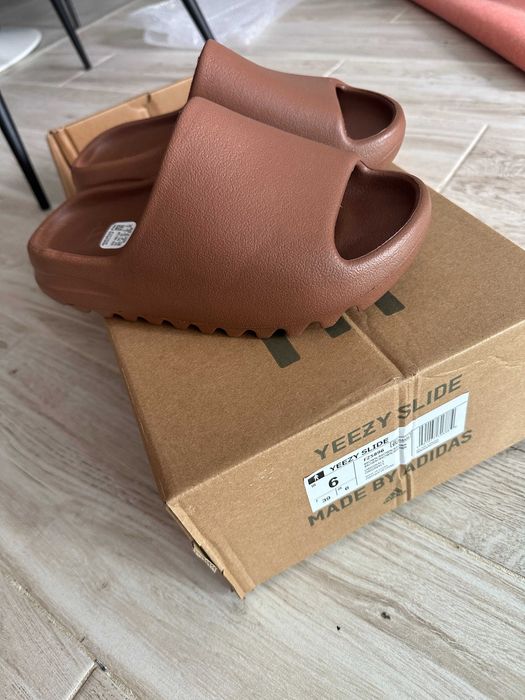 YEEZY SLIDE FLAX  Adidas foam 6US BRĄZ + box