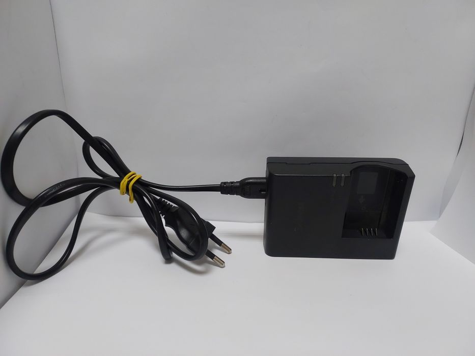 Фотоапарат Canon EOS 250D