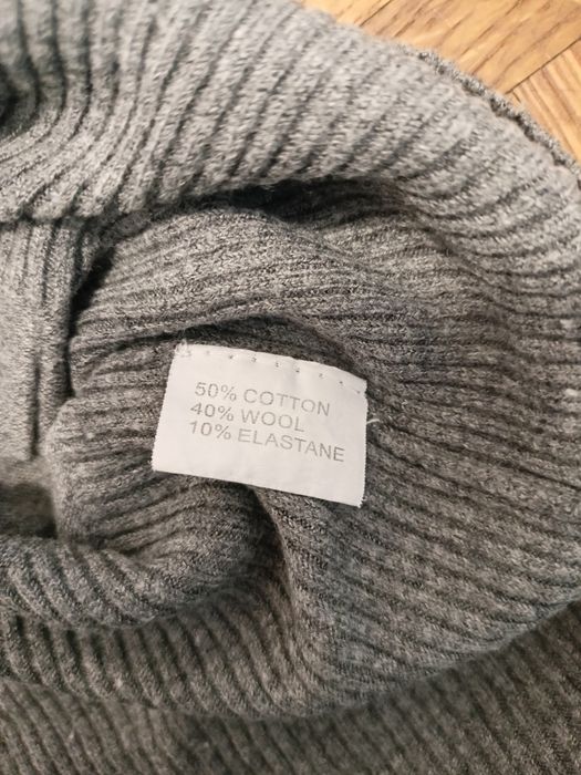 Sukienka sweterkowa damska S