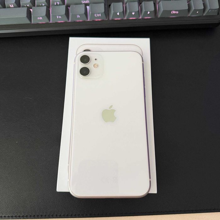 iPhone 11 128 GB айфон 11 White физ. SIM