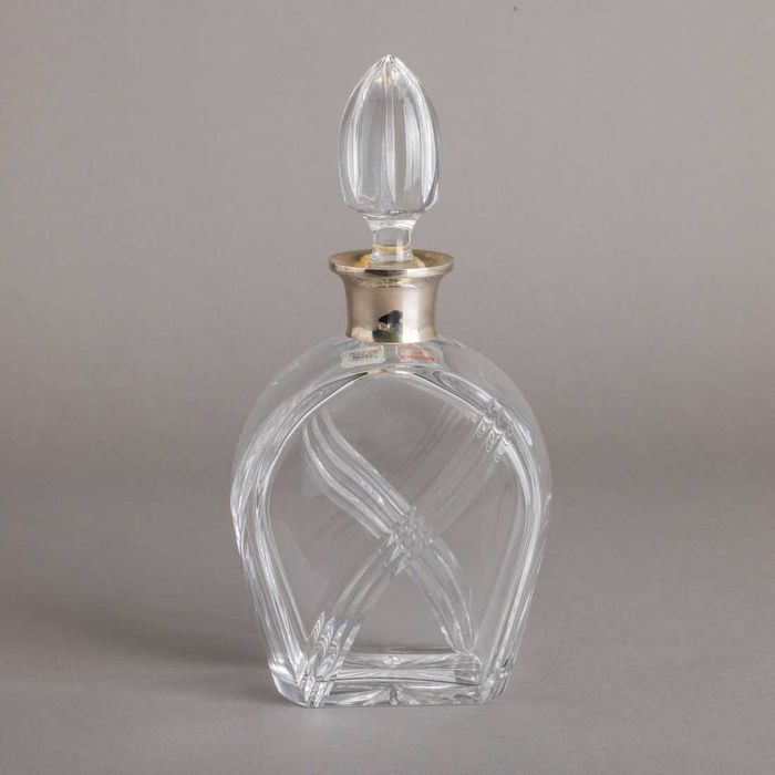 Garrafa em cristal e vidro