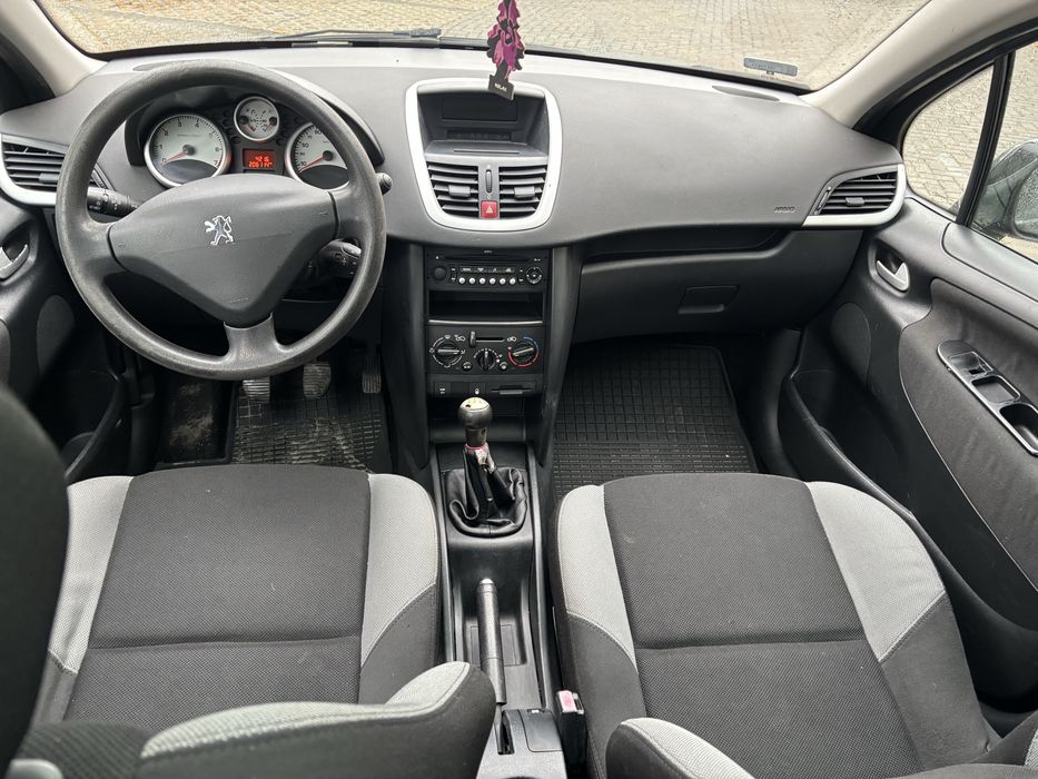 Peugeot 207SW kombi/ 2009r/Hak Klimatyzacja/Dobry stan 1.4 benyzna