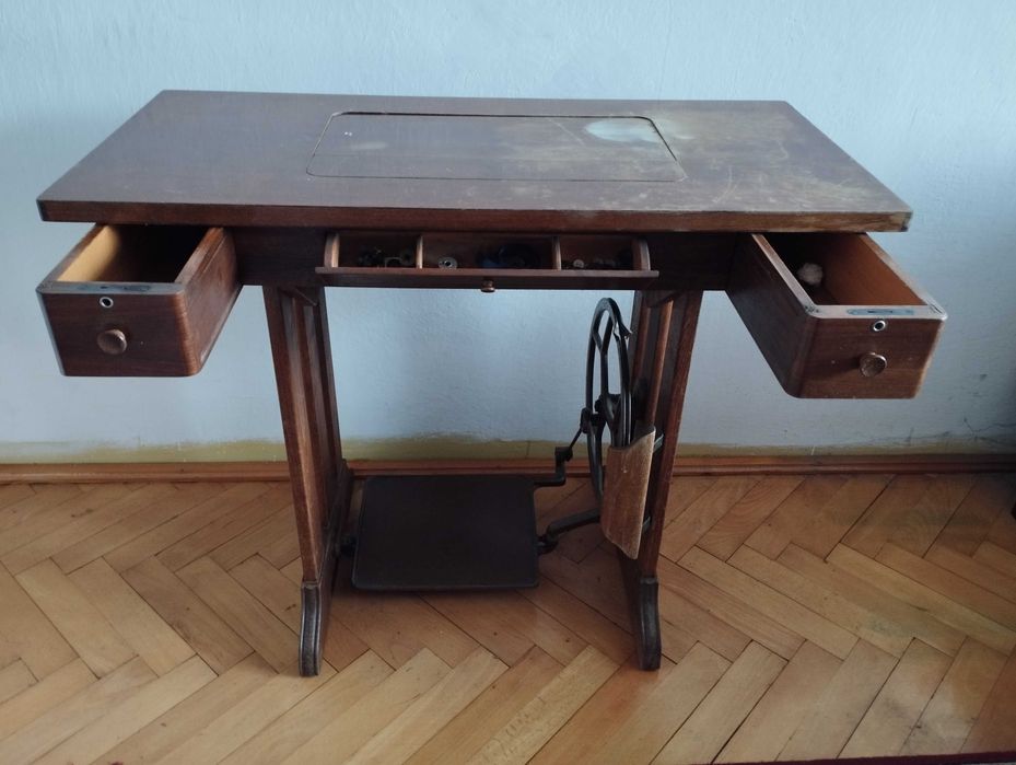 stara maszyna do szycia Veritas