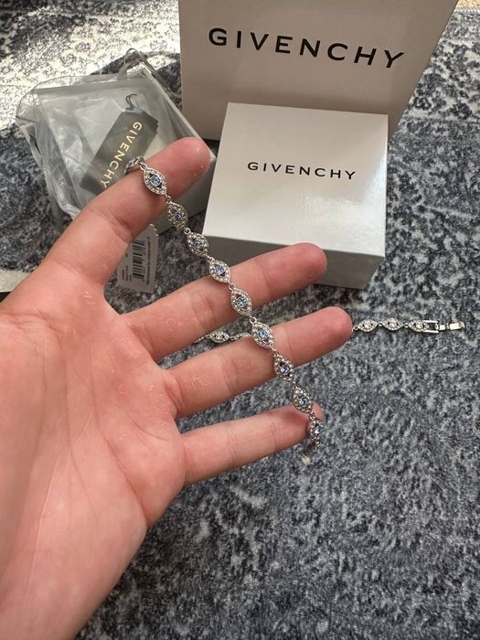 Givenchy flex bracelet
