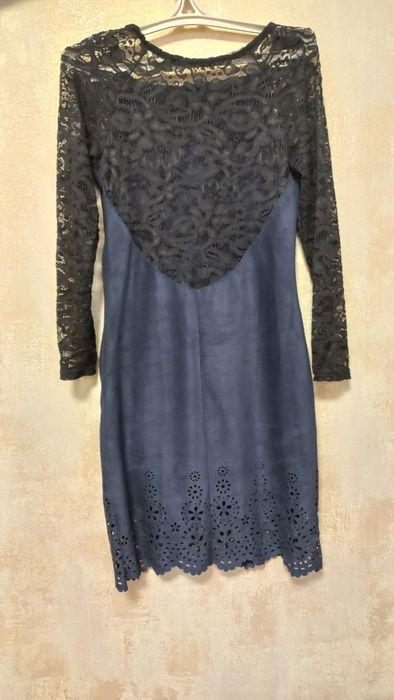 Продам сукні розмір м