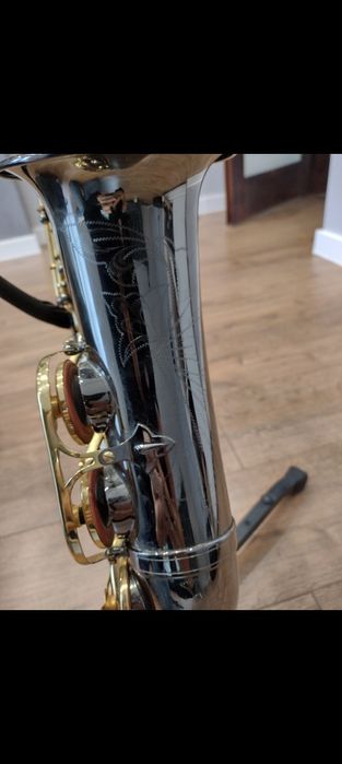 Saksofon altowy      ..