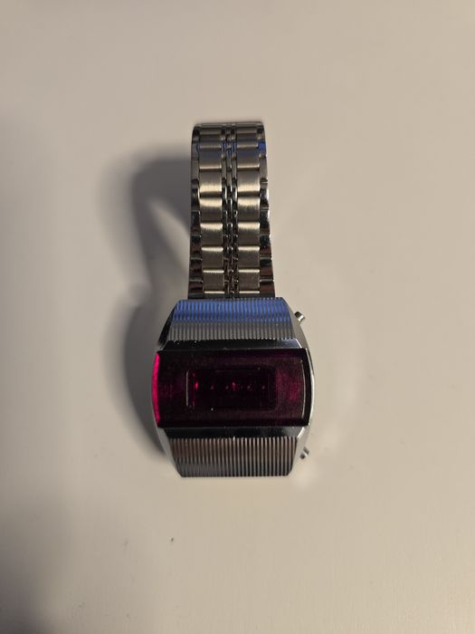 Zegarek LED -Elektronika 1(ZSRR)