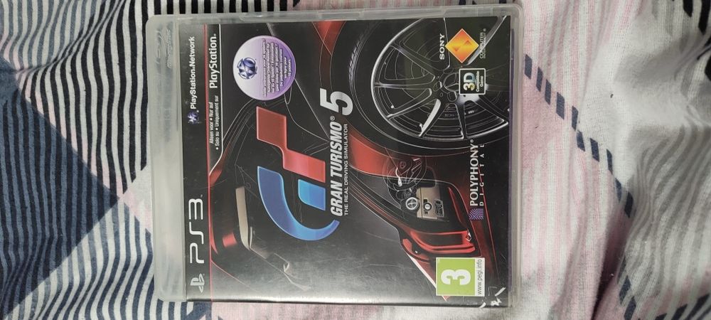 Gran turismo 5 gra na konsolę PlayStation 3