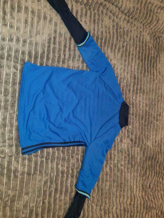 Спортивная кофта Адидас  цена 250