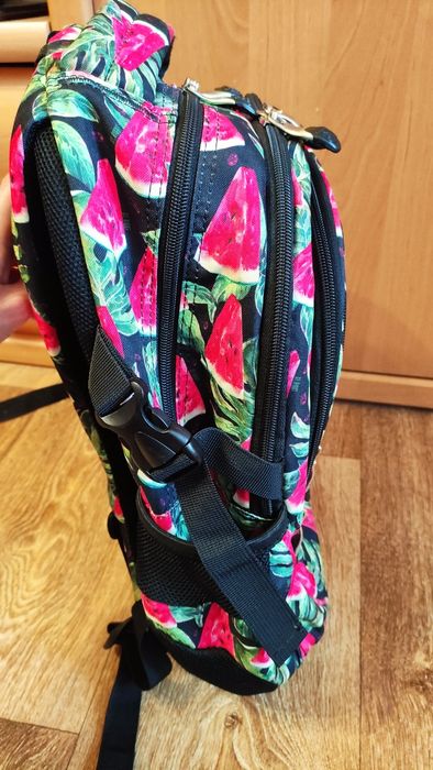 Продам рюкзак шкільний