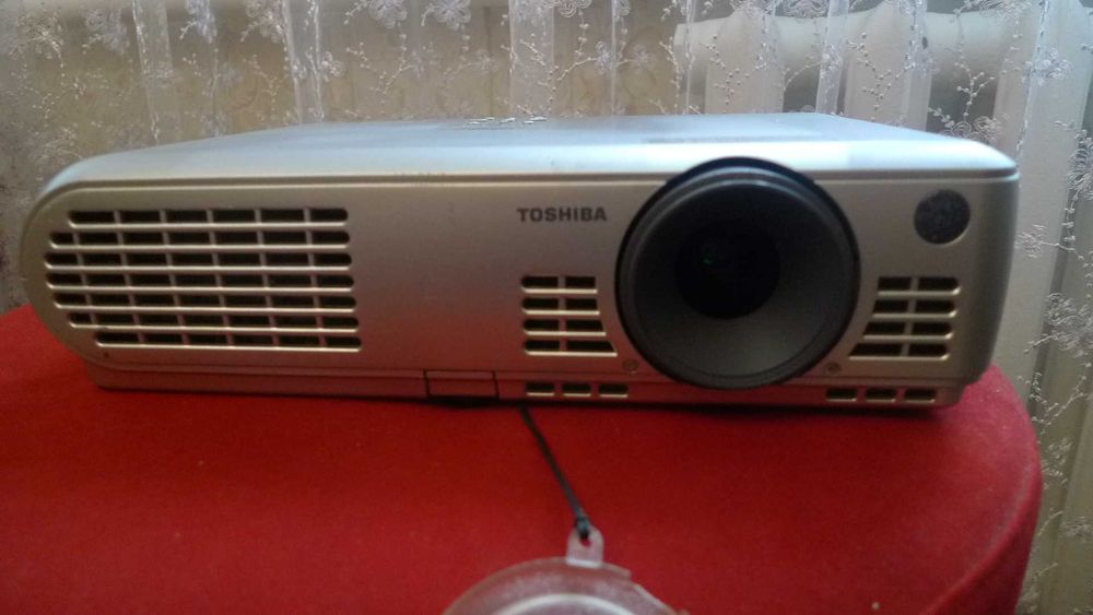 LCD Проектор Tochiba  TLP-S10.Из Германии