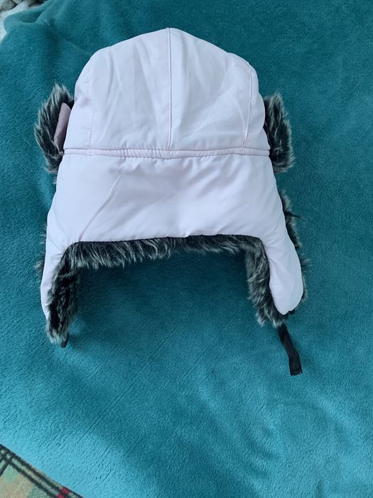 Шапка вушанка жіноча