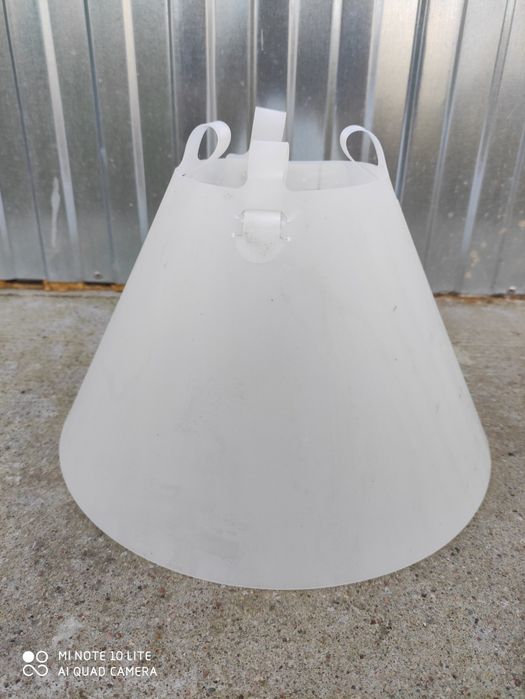 Plastikowy kołnierz ochronny dla psa Buster 20 cm