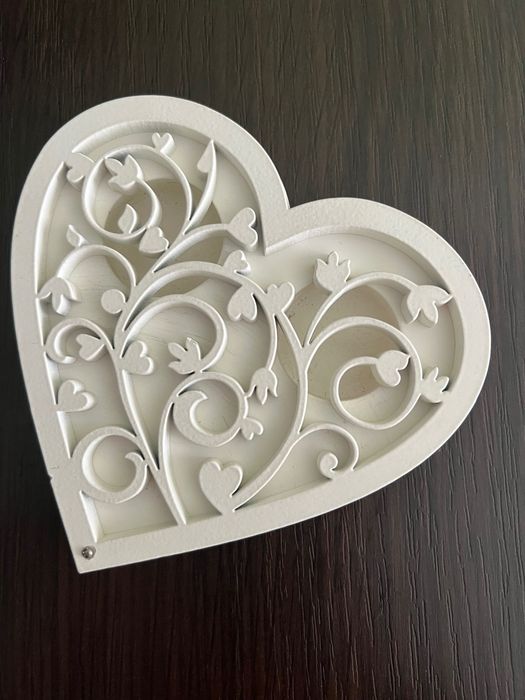 Скринька для обручок