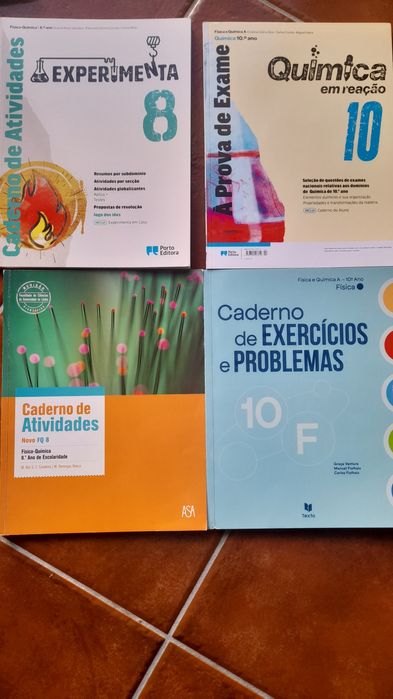 Conjunto de 4 Cadernos de atividades Física e Química 8° e 10°