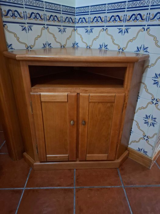 Móvel madeira maciça