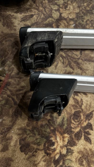 Оригіналтні поперечні рейлінги на ауді Q5