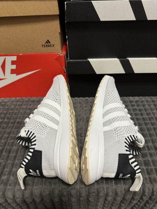 Жіночі кросівки Adidas Flashback Primeknit 37(23,5см) оригінал