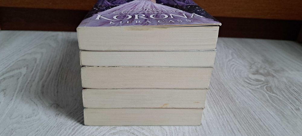 5x Kiera Cass Rywalki Książę i gwardzista + Elita + Korona + Jedyna