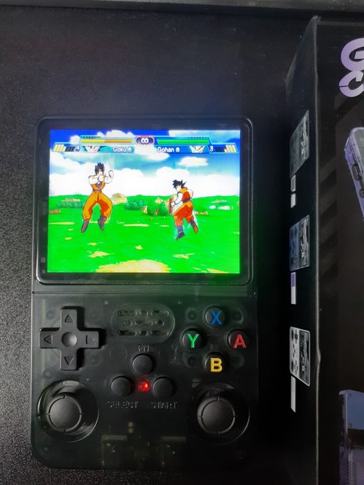 Nova Consola R36s com 21000 jogos