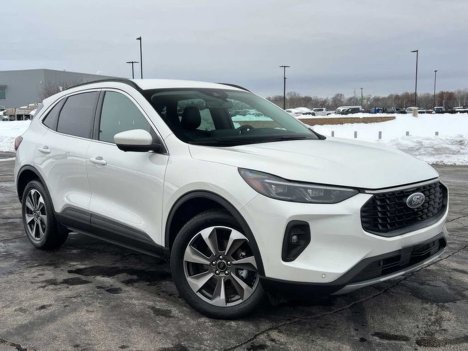 Ford Escape Platinum      2024