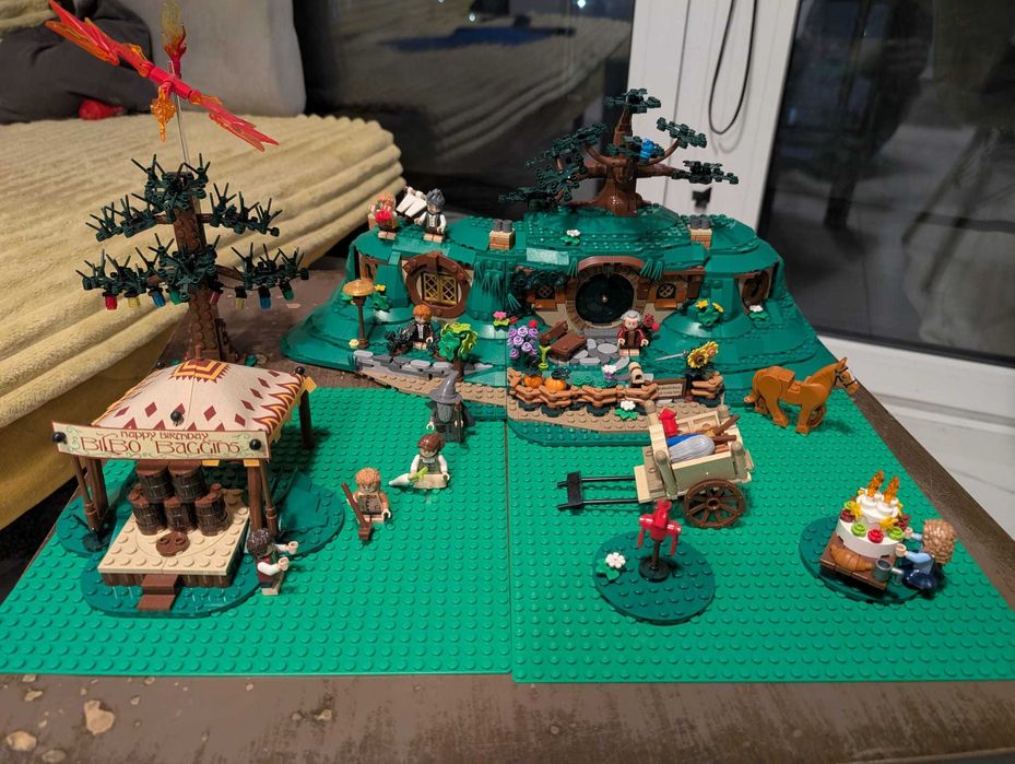 Kolekcja ZESTAWÓW LEGO 10320 + 21335 + 75640 + 10354