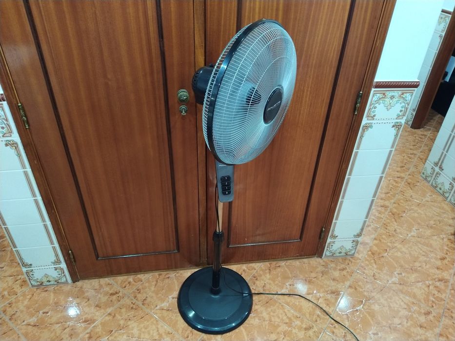 Ventoinha ventilador Rowenta turbo casa quarto apartamento vivenda escritório gabinete cozinha.