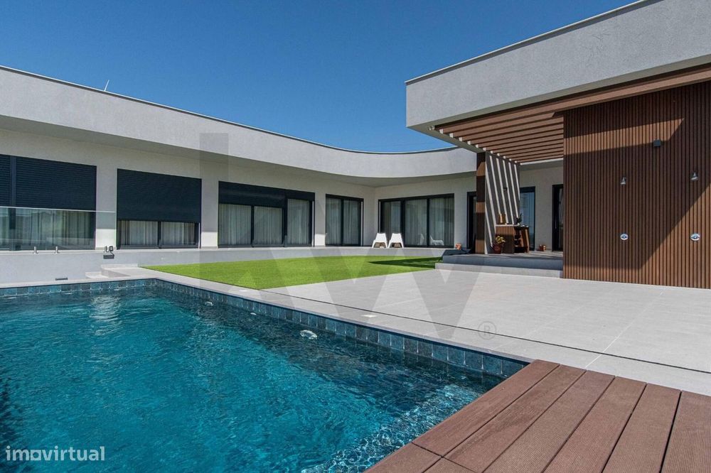 Moradia Térrea T3+1 em Lote de 1207 m2 na Quinta da Coutada – Vila Fra